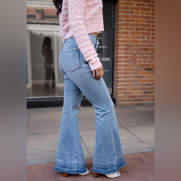 Judy Blue High Waisted “Tummy Control " w/ Release Hem Flare Sizes 11-13-15 NWT - Picture 8 of 10